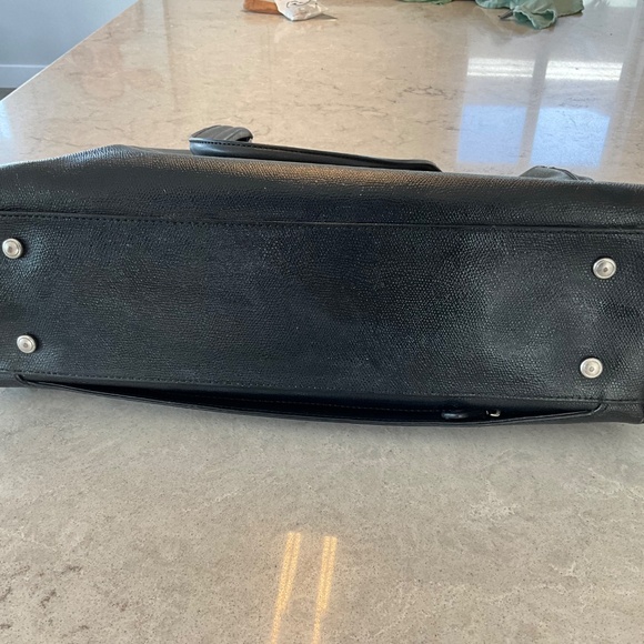 Tumi Black Leather Business Bag Satchel Model 79330D2 - Picture 3 of 12